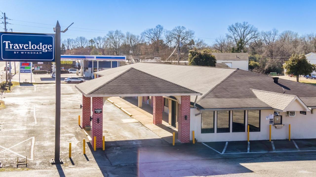 Travelodge By Wyndham Jackson I-40 Exit 82 Esterno foto