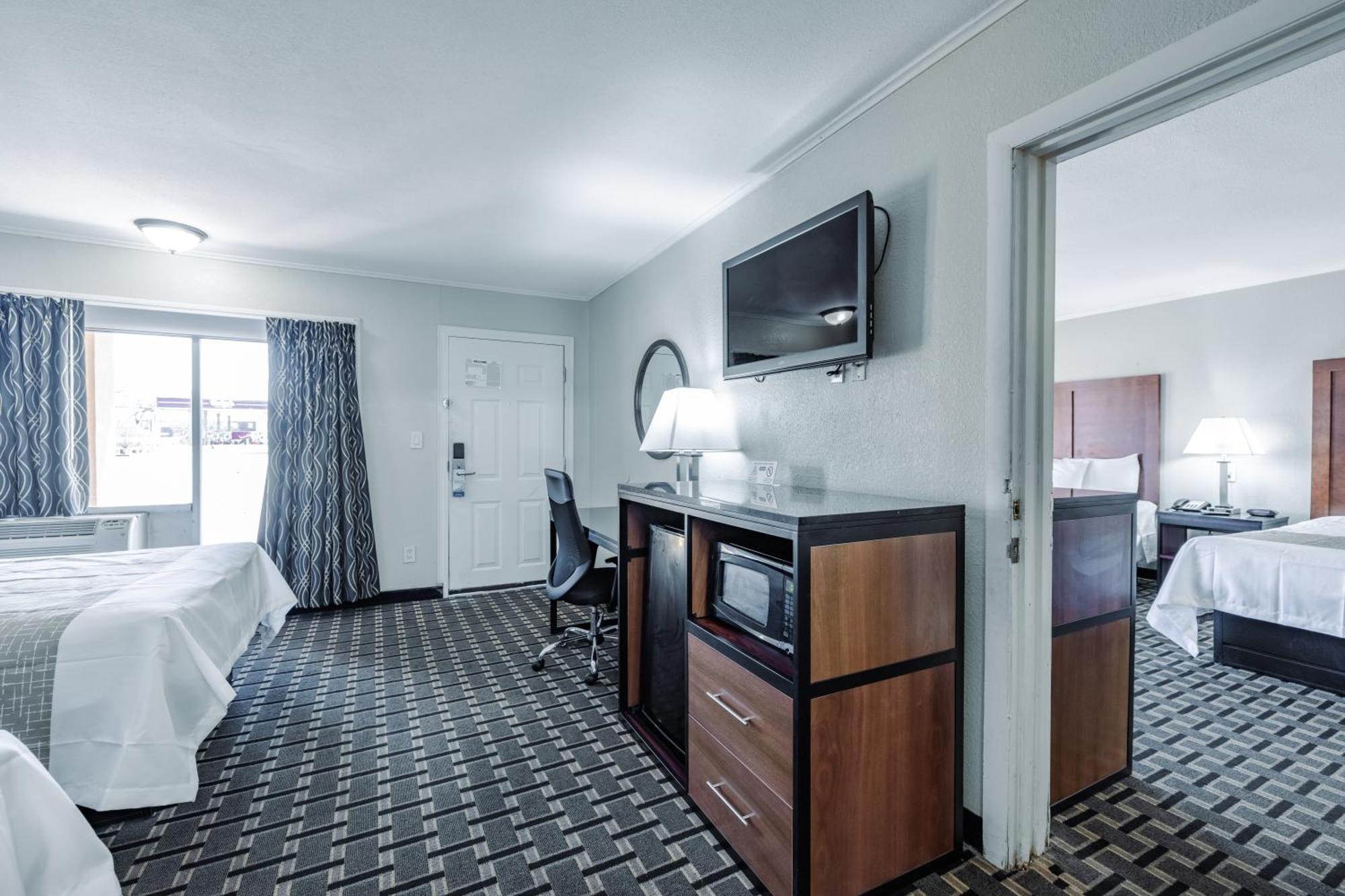 Travelodge By Wyndham Jackson I-40 Exit 82 Esterno foto
